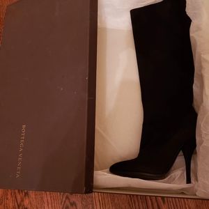 Designer Bottega Veneta knee high pointed boots